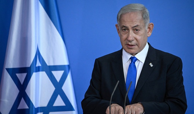رئيس الوزراء الإسرائيلي بنيامين نتنياهو يخاطب مؤتمرا صحفيا مشتركا مع المستشارة الألمانية بعد محادثات في المستشارية في برلين في 16 مارس 2023