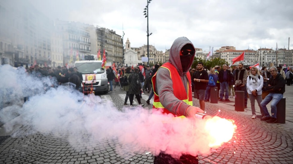 خلال التظاهرات التي أعقبت إقرار قانون إصلاح نظام التقاعد في فرنسا، في 23 مارس 2023