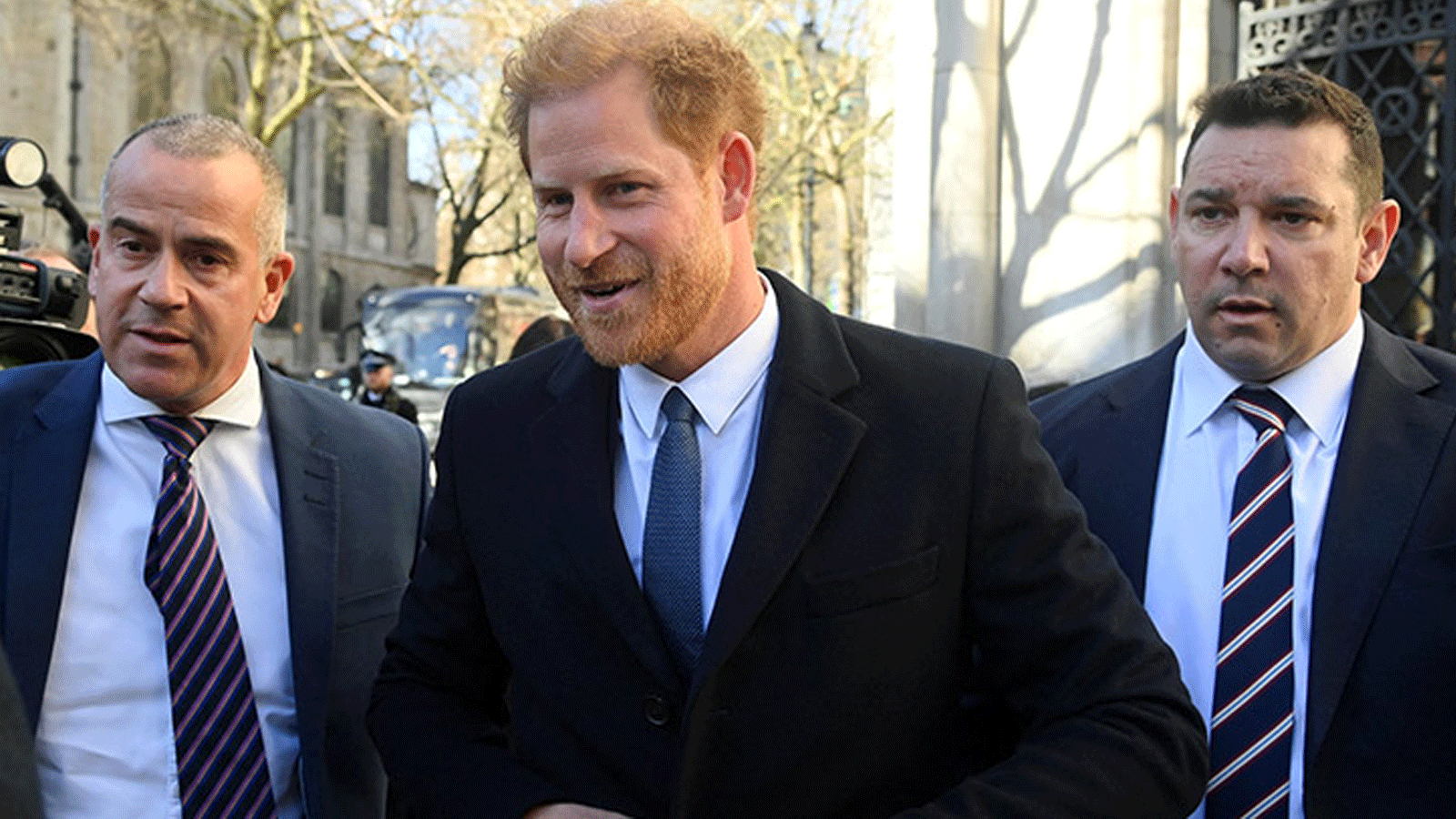 الأمير البريطاني هاري، دوق ساسكس، يصل إلى المحكمة العليا في لندن، بريطانيا.