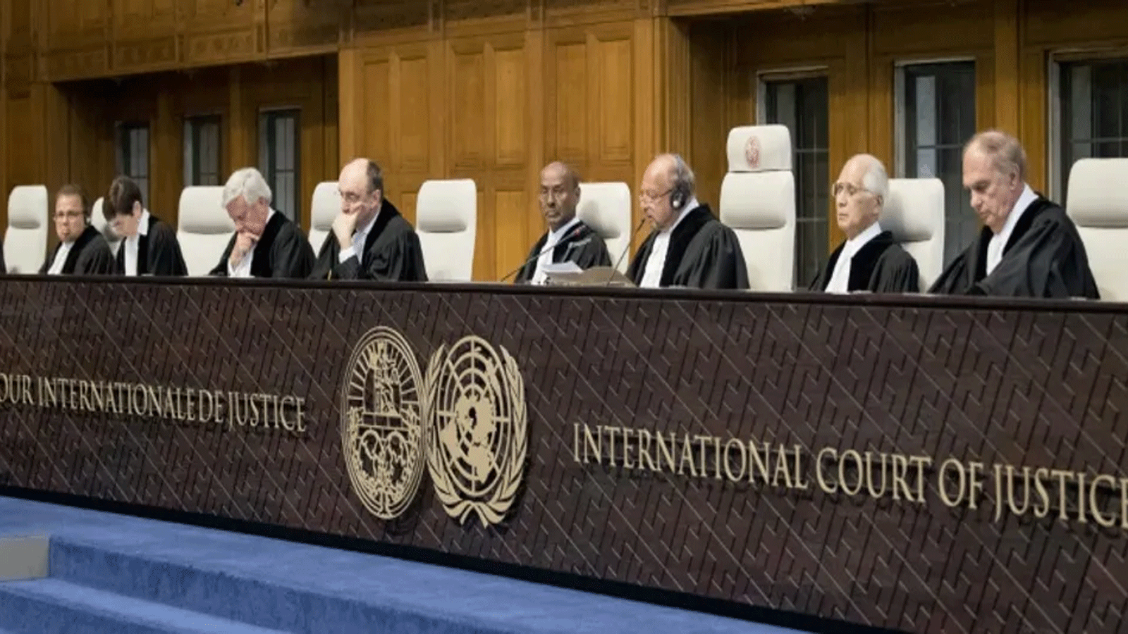 لقطة أرشيفية لقضاة محكمة العدل الدولية في لاهاي