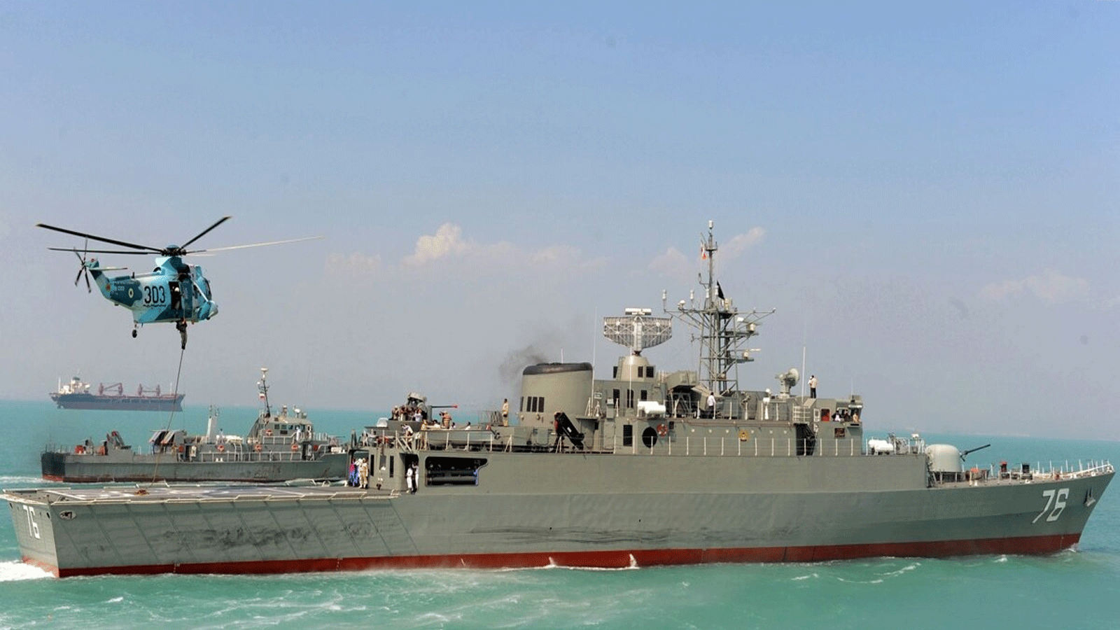 المواجهات البحرية بين إيران والدول الغربية تشكّل خطرًا على شركات الشحن التجارية