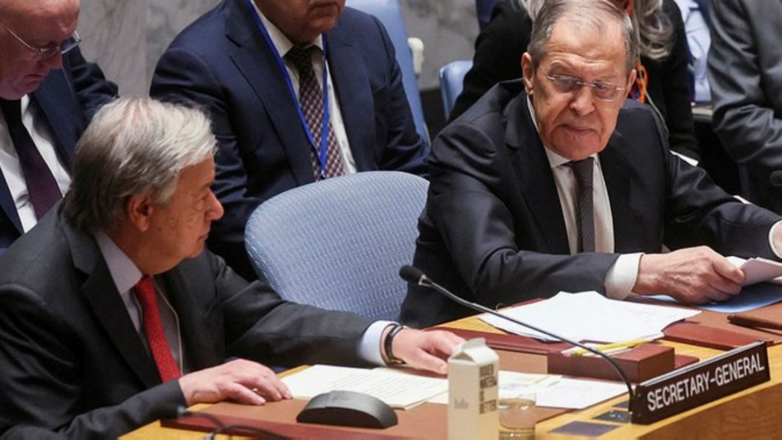 الأمين العام للأمم المتحدة أنطونيو غوتيريش خلال اجتماع لمجلس الأمن الدولي ترأسه وزير الخارجية الروسي سيرغي لافروف