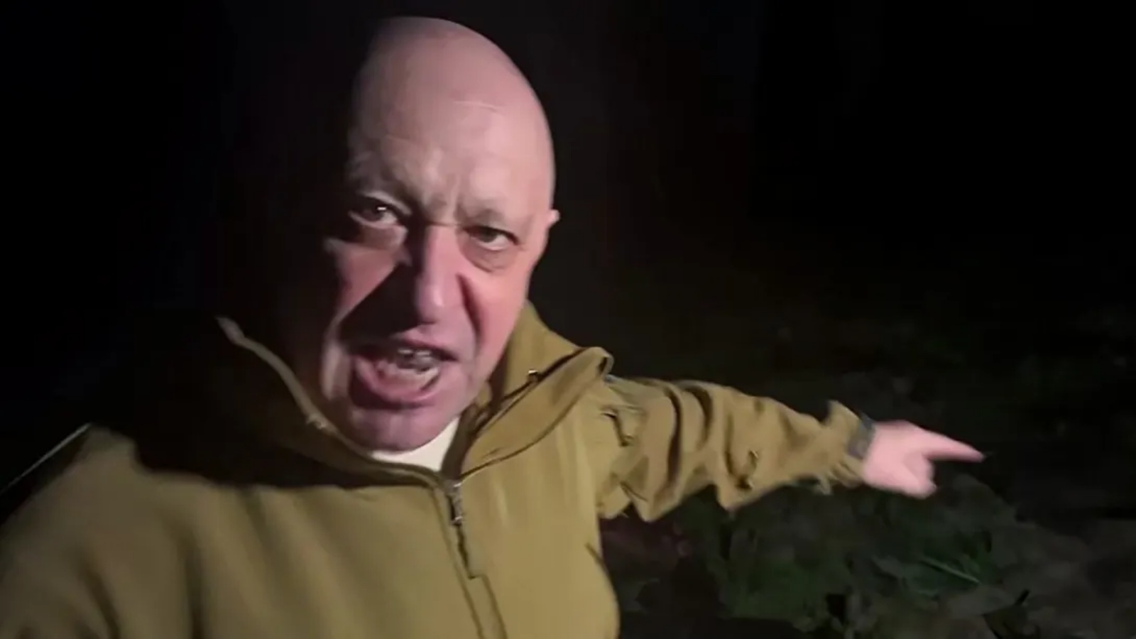 بريغوجين يخاطب كبار ضباط الجيش الروسي في شريط فيديو نُشر يوم الخميس