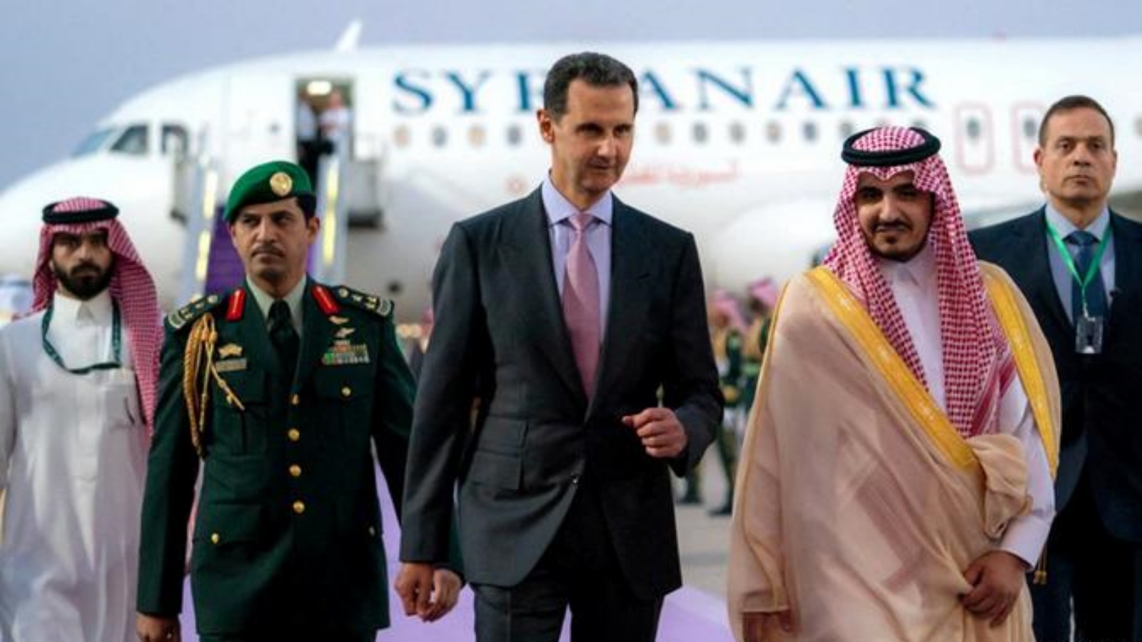 الرئيس السوري بشار الأسد لدى وصوله إلى جدة لحضور القمة العربية
