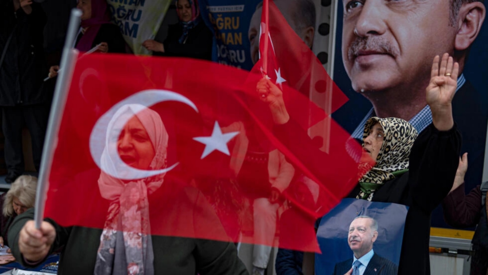 يواجه الرئيس التركي رجب طيب إردوغان الأحد أصعب انتخابات خلال حكمه الممتد نحو عقدين 