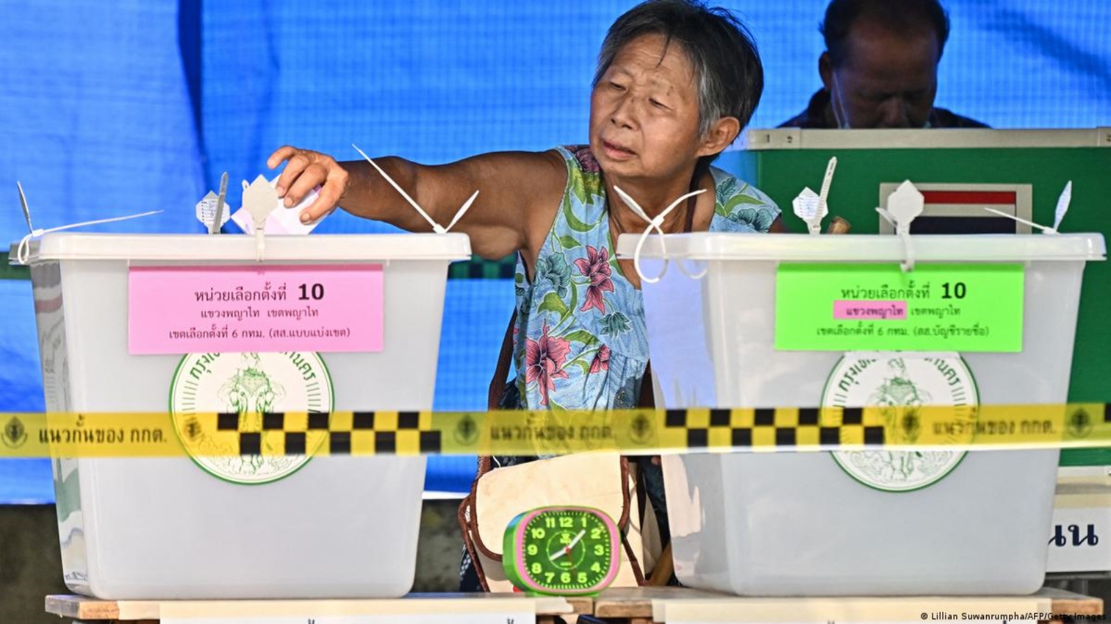 مراكز الاقتراع فتحت أبوابها الأحد أمام الناخبين في الانتخابات العامة في تايلاند