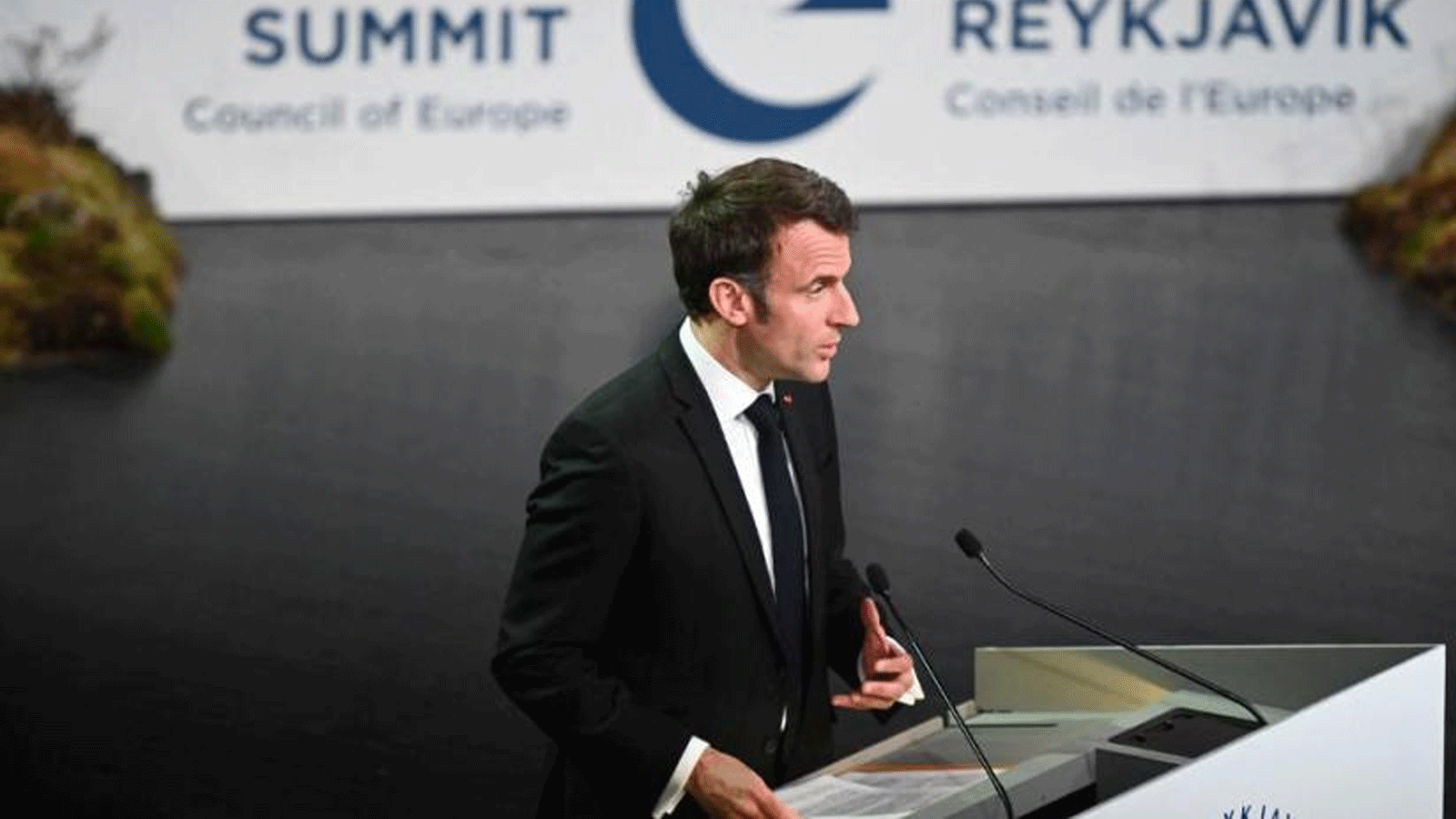 صورة للرئيس الفرنسي إيمانويل ماكرون في قمة مجلس أوروبا