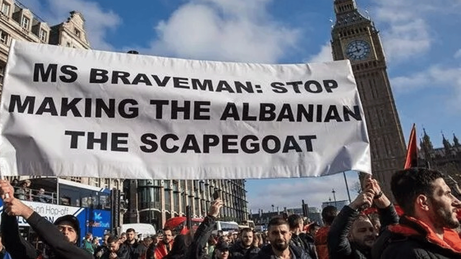 صورة أرشيفية لمظاهرة لمهاجرين ألبان في لندن ضد تصريحات وزيرة الداخلية