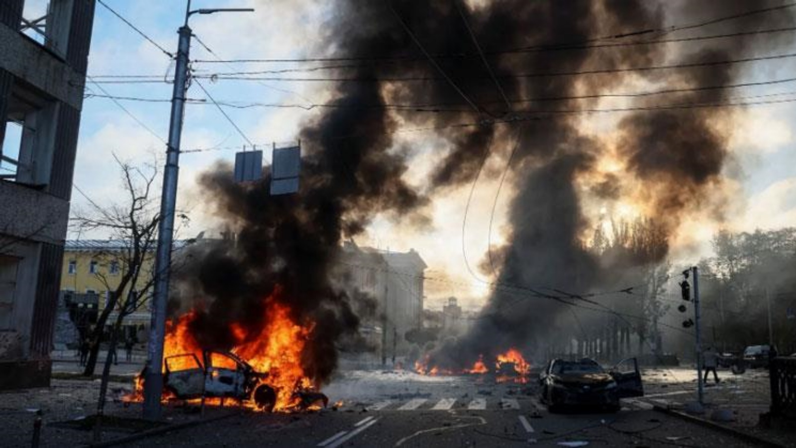 صواريخ روسية على كييف وسماع دوي انفجار