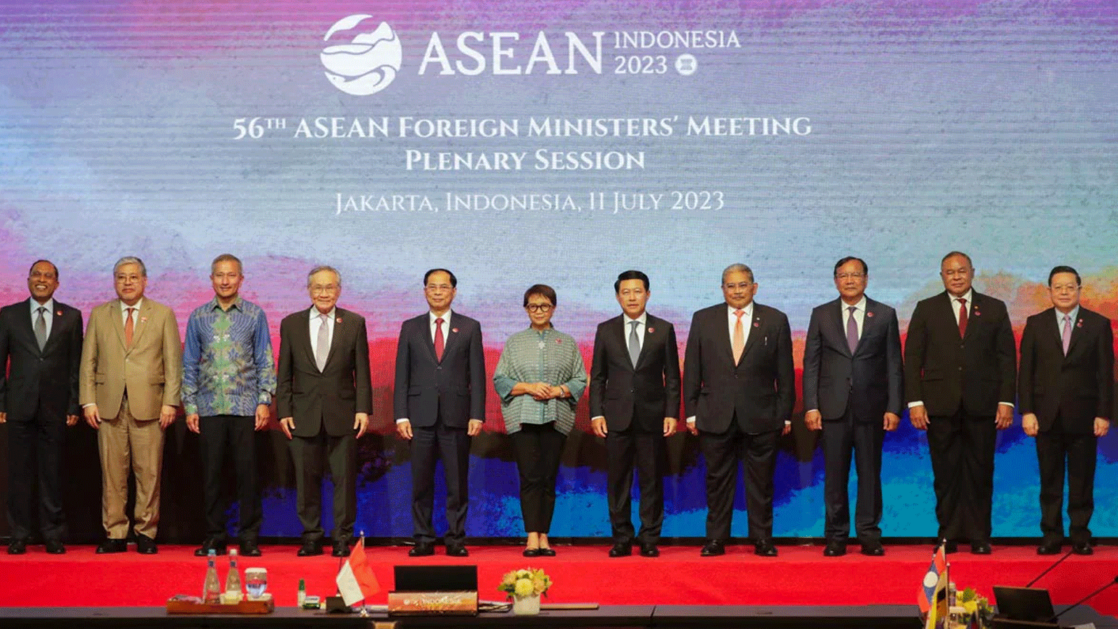 وزراء خارجية دول رابطة جنوب شرق آسيا (آسيان) مع نظرائهم الصيني والياباني والكوري الجنوبي