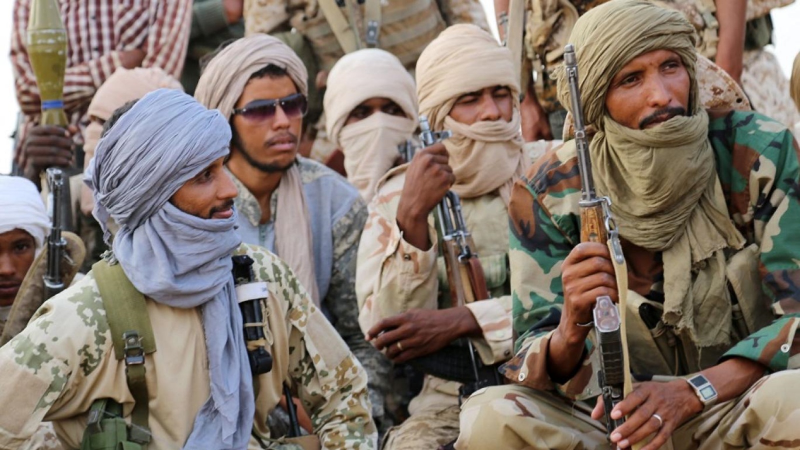 تنسيقية "حركات أزواد" هي تحالف جماعات مسلحة تسعى للحكم الذاتي أو الاستقلال عن مالي