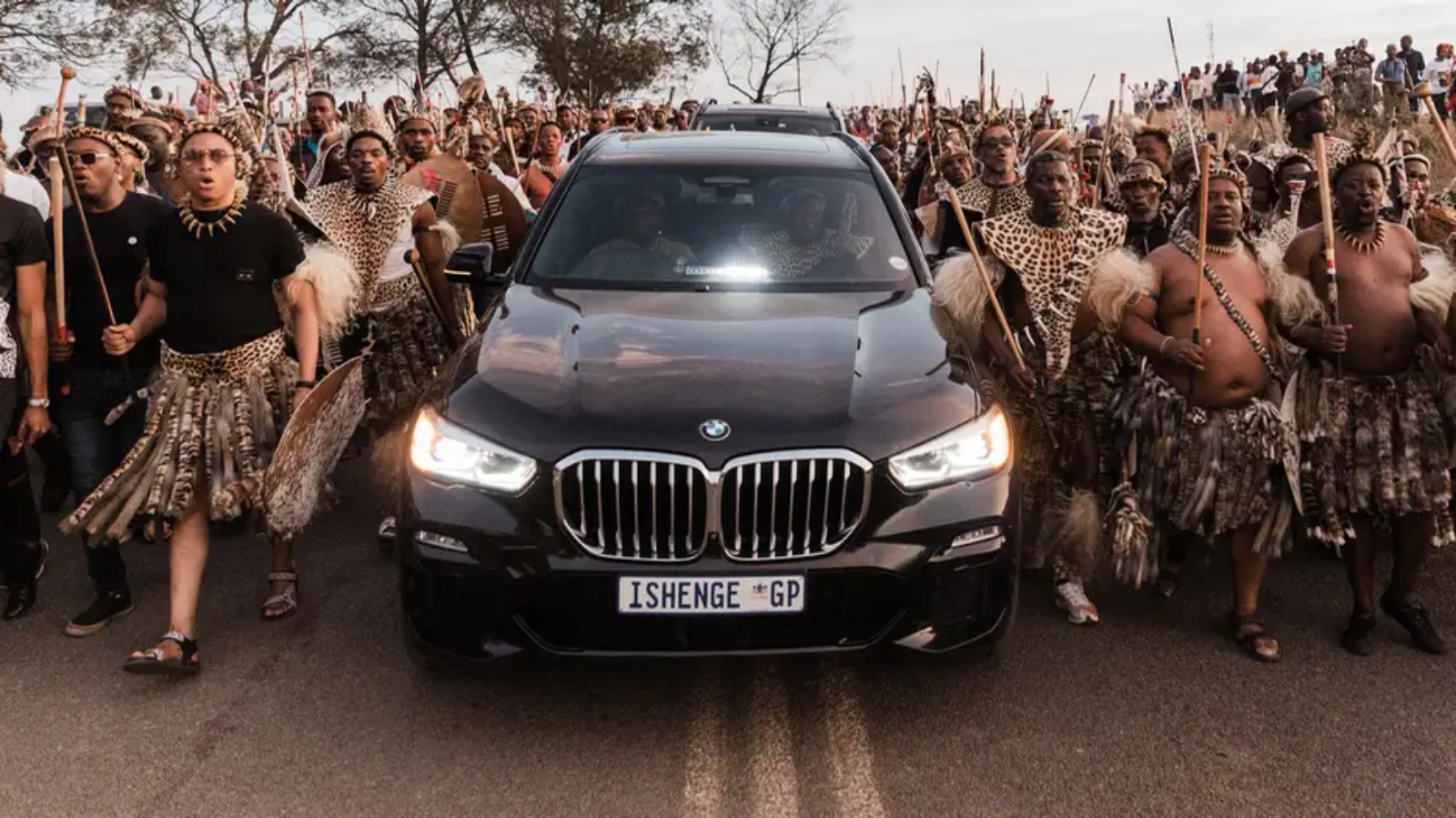 جنازة رسمية لزعيم الزولو في جنوب أفريقيا