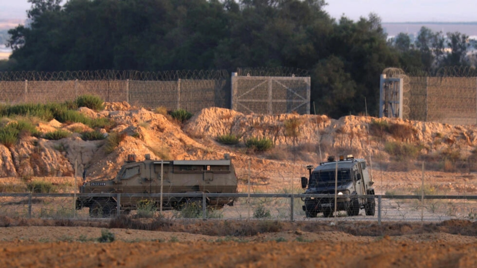 قوات اسرائيلية تنتشر وسط صدامات مع متظاهرين فلسطينيين في شرق رفح بغزة في 23 سبتمبر 2023