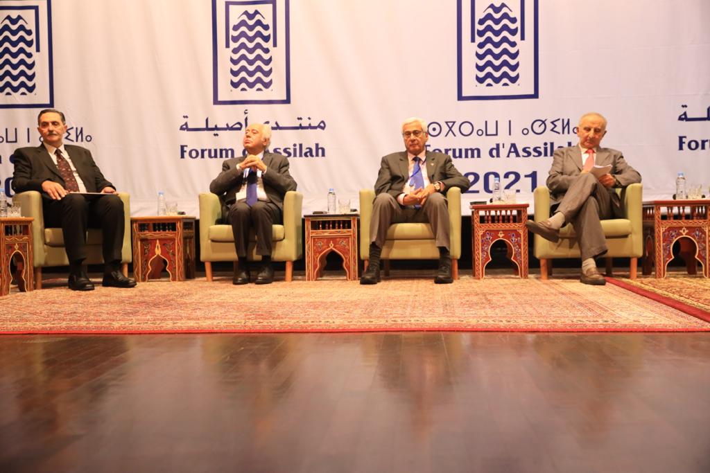  إحدى ندوات موسم أصيلة السابقة