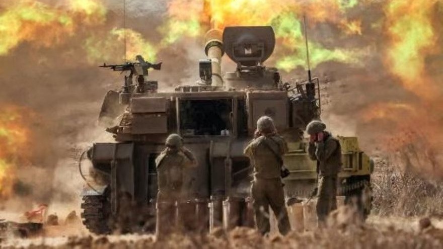  قصف إسرائيلي من منطقة الى جنوب قطاع غزة في 11 أكتوبر 2023