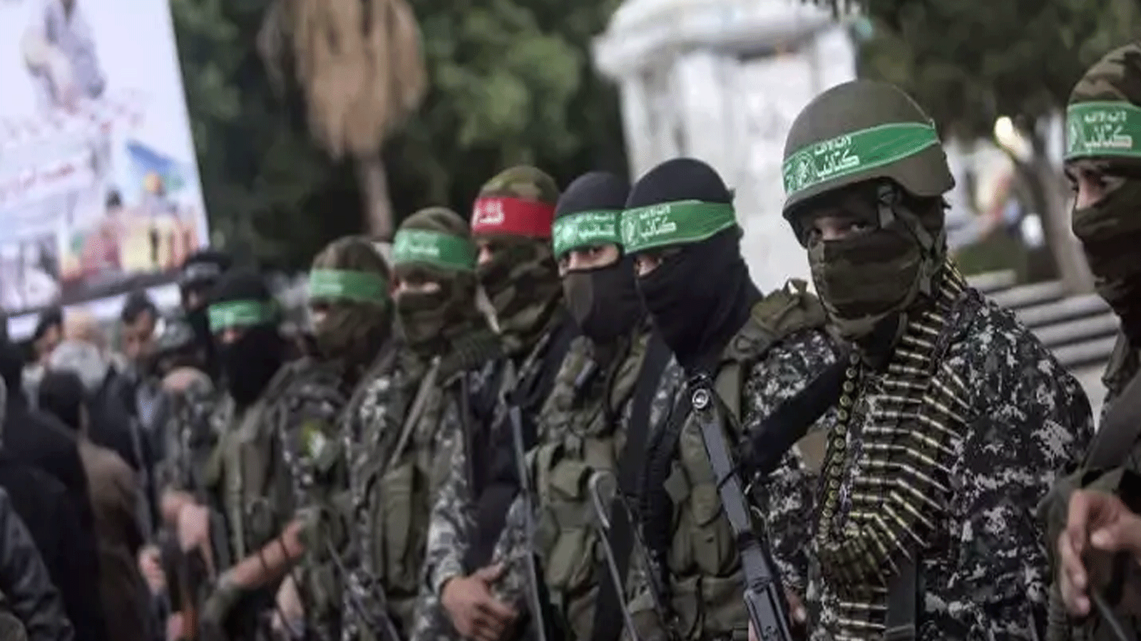 أعضاء من الجناح العسكري لحركة حماس في مظاهرة بمدينة غزة
