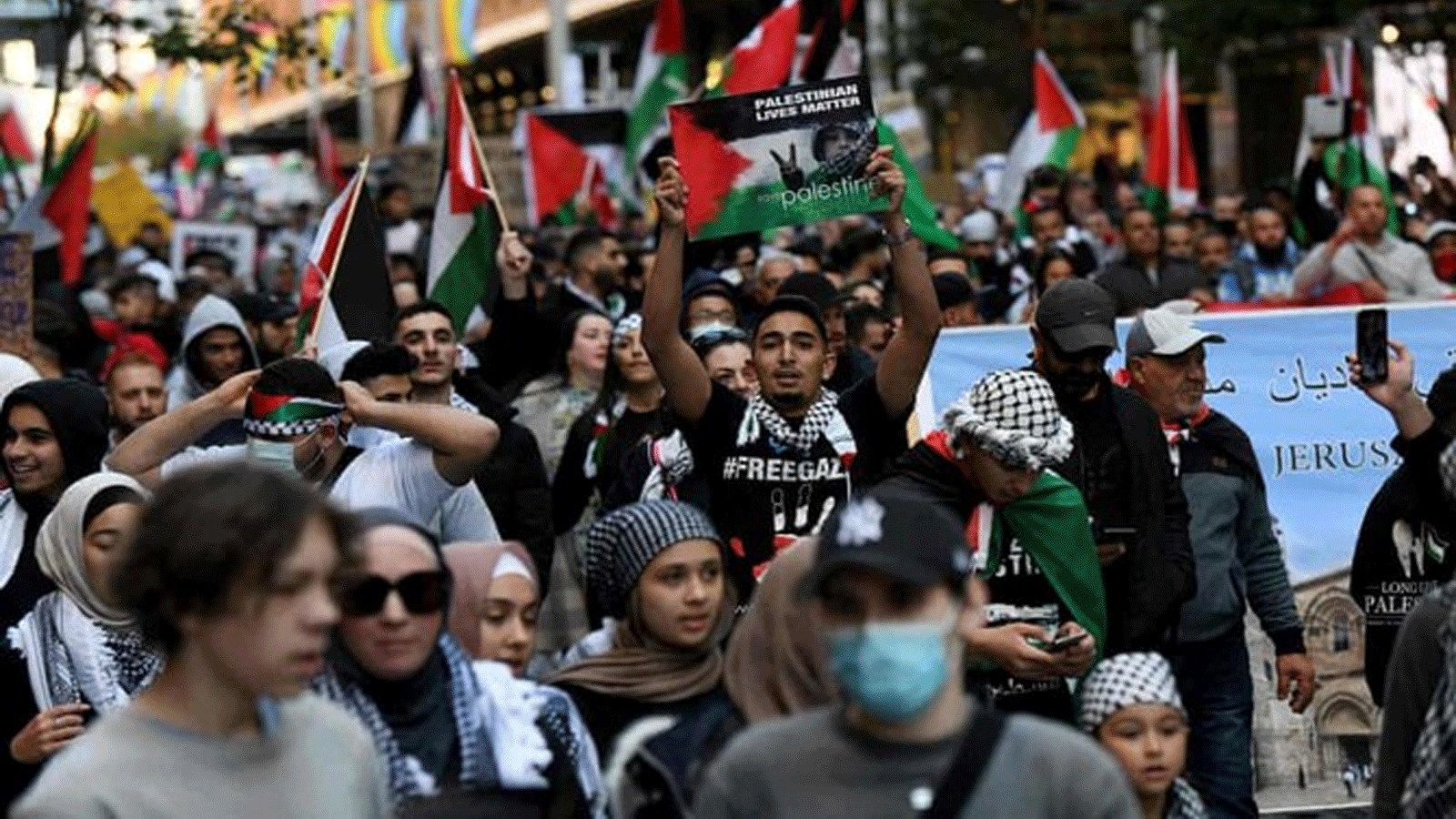 حوالي نصف سكان غزة لا يثقون بحكم حماس