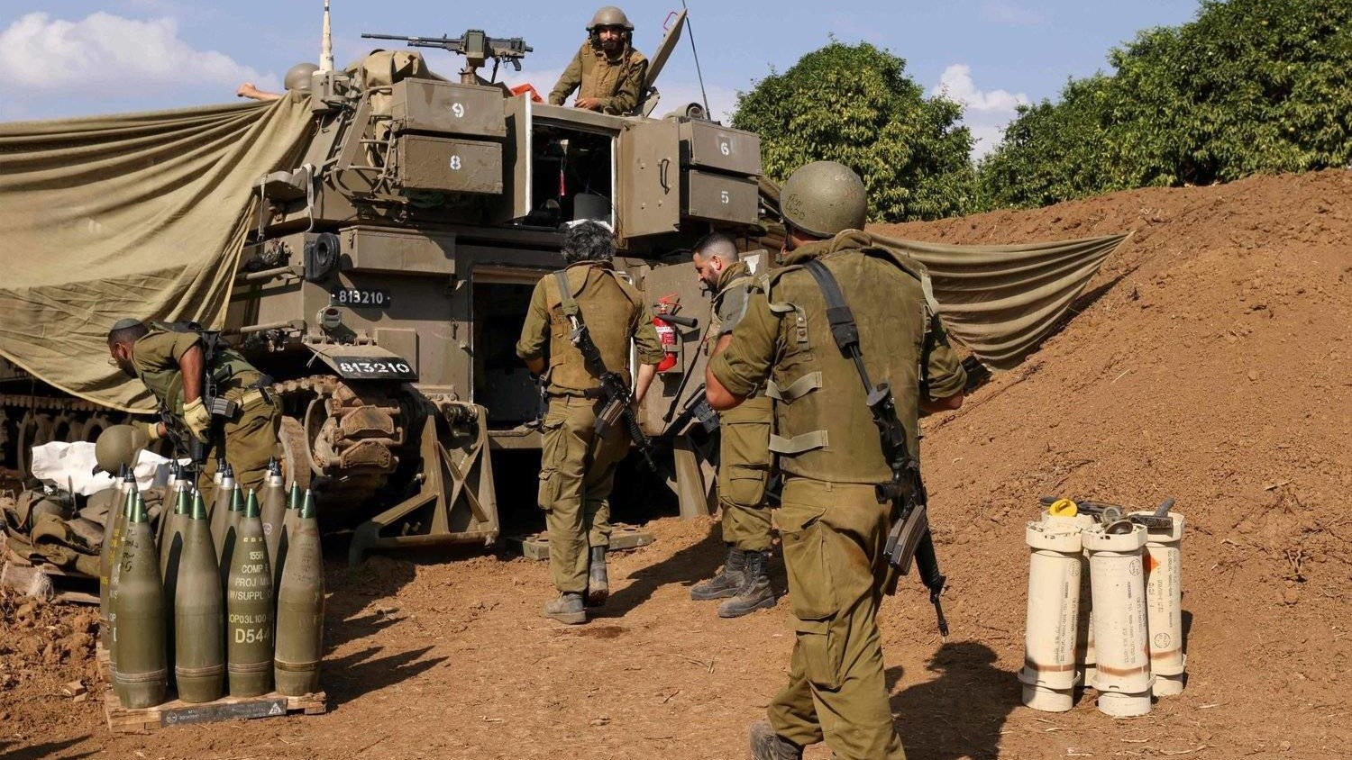 تعزيزات إسرائيلية على الحدود مع لبنان