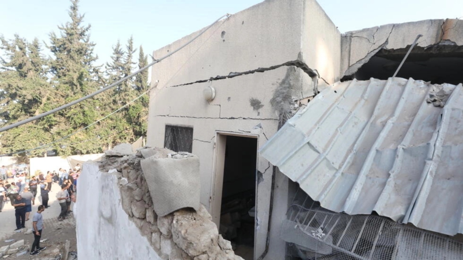أضرار في جانب من كنيسة القديس برفيريوس في مدينة غزة في 20 أكتوبر 2023 بعد قصف إسرائيلي 