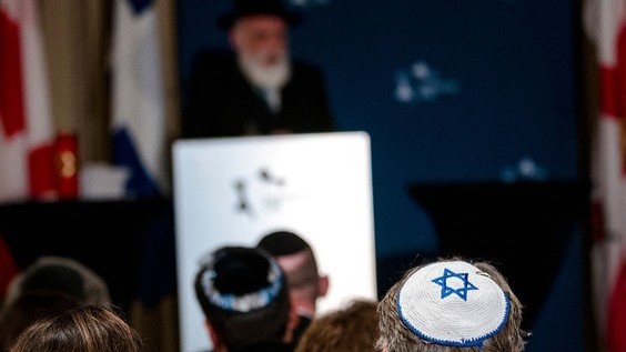 أعضاء الجالية اليهودية في مونتريال بكندا يجتمعون في وقفة احتجاجية في 9 أكتوبر 2023