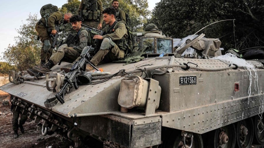 صورة من الأرشيف لجنود إسرائيليون في غزة