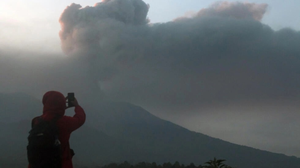بركان مارابي في جزيرة سومطرة