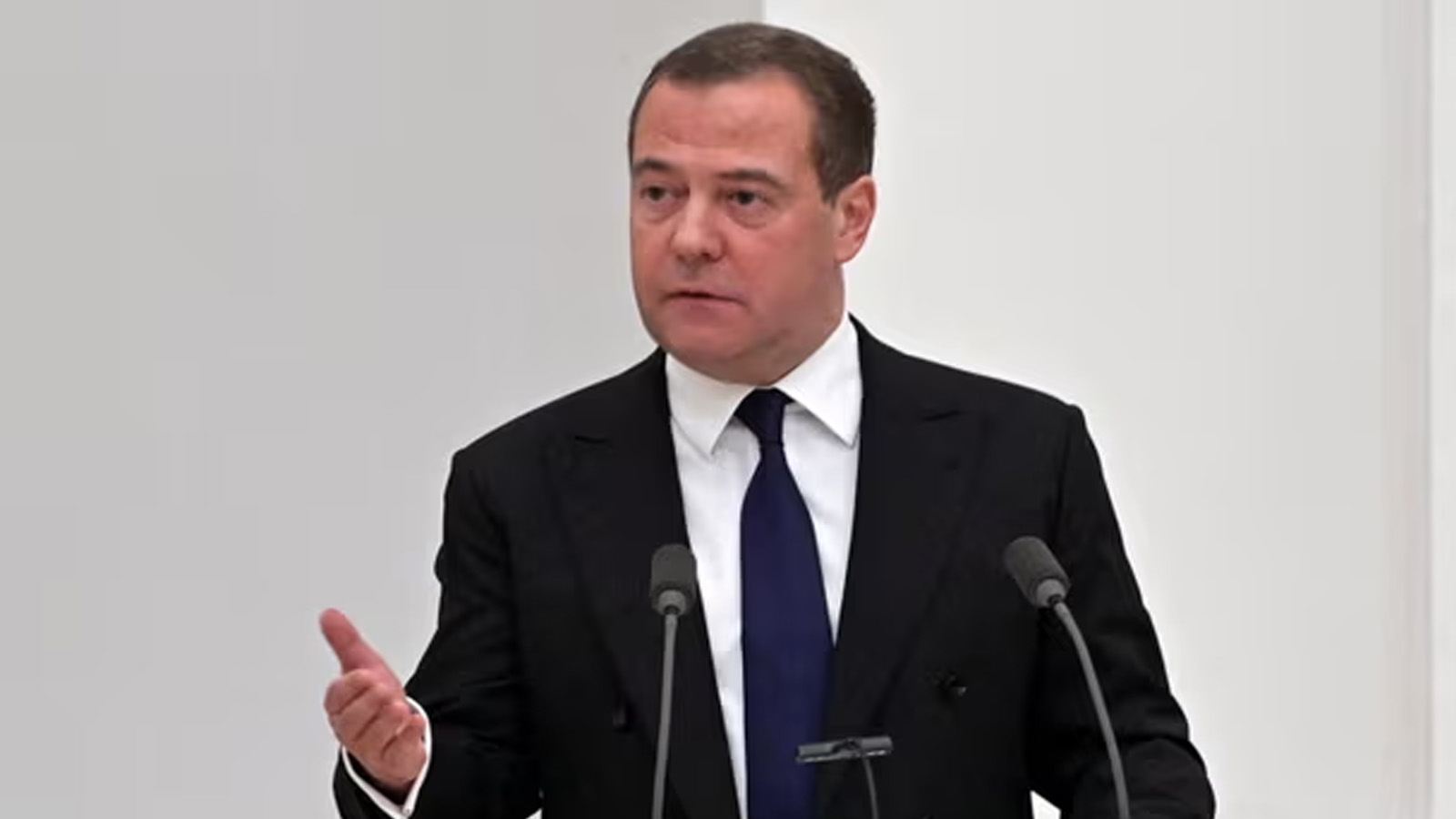 نائب رئيس مجلس الأمن الروسي ديمتري ميدفيديف