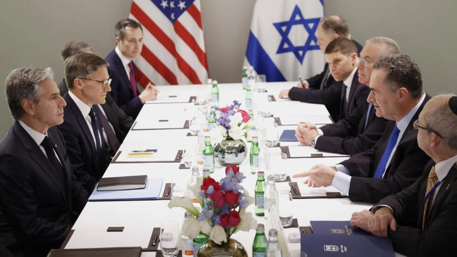 اجتماع وزير الخارجية الأمريكي أنتوني بلينكن مع مسؤولين إسرائيليين في تل أبيب، 9 يناير(كانون الثاني) 2024