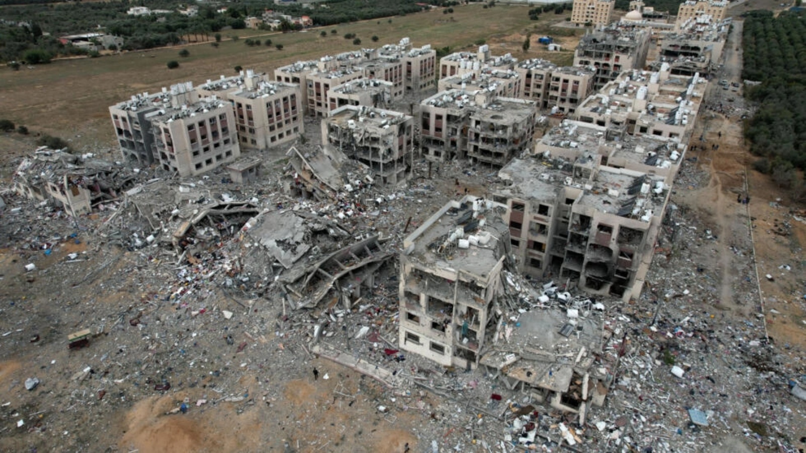 الدمار الذي خلفته الغارات الإسرائيلية في وادي غزة، وسط قطاع غزة، في 28 تشرين الثاني (نوفمبر) 2023 