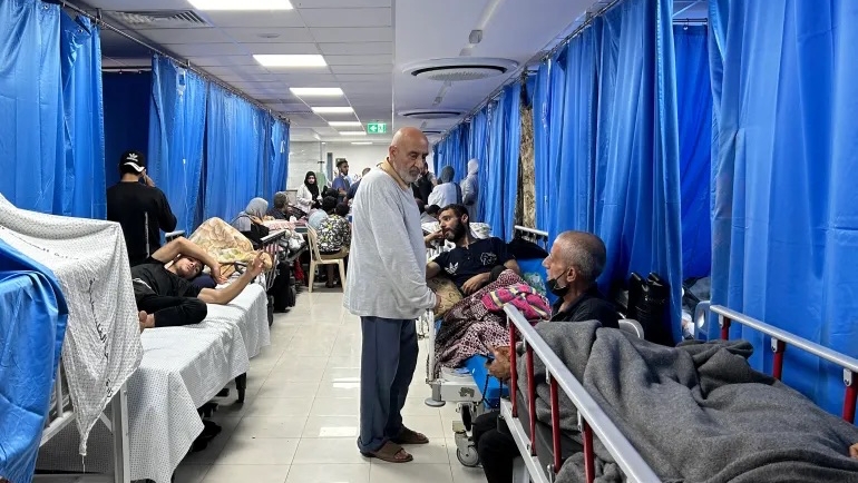 يواجه القطاع الصحي الفلسطيني تحديات جمة لجهة نقص الأدوية والمحروقات