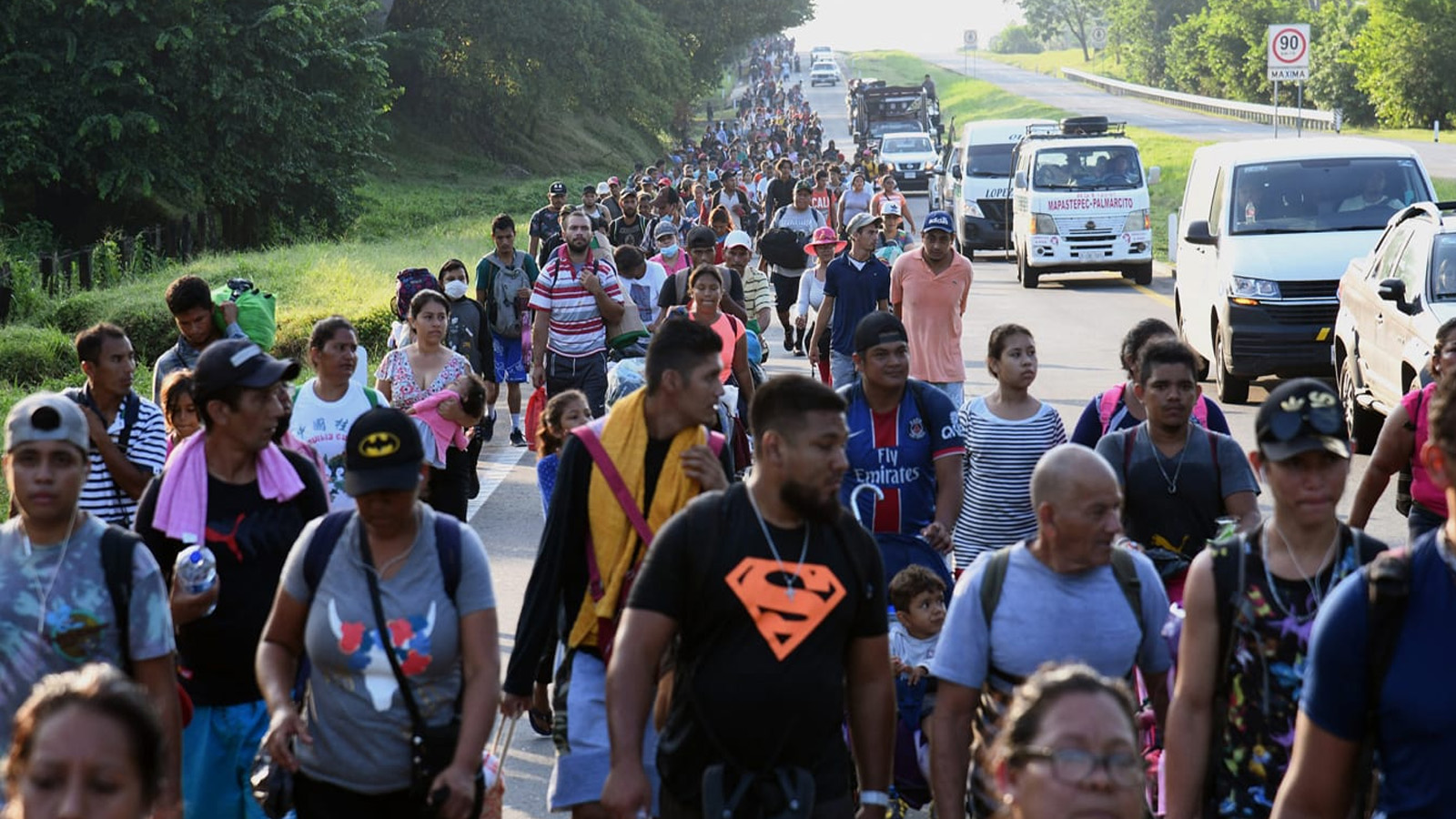 مهاجرون قادمون إلى الولايات المتحدة من دول أميركا اللاتينية