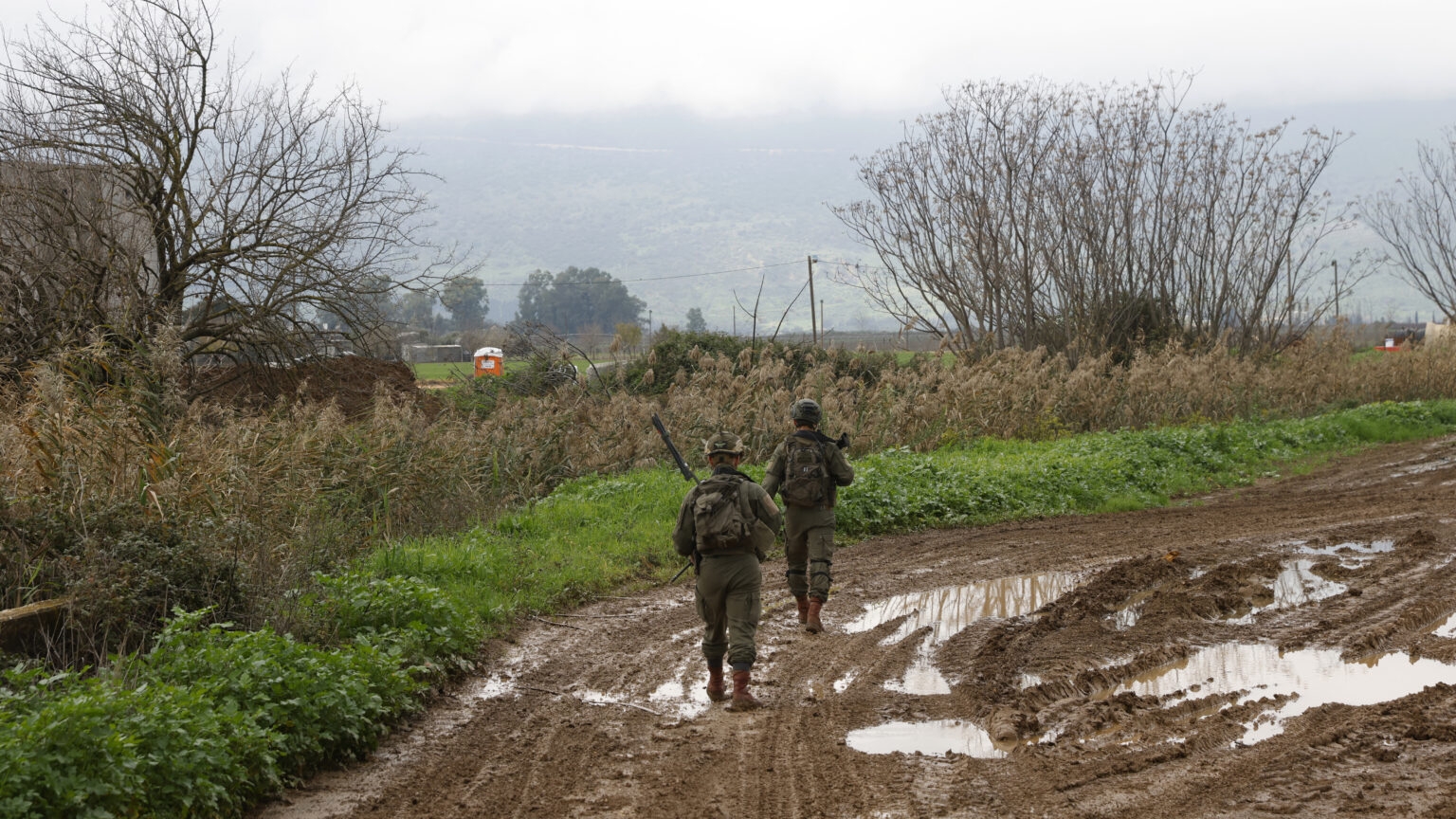جنود إسرائيليون قرب الحدود مع لبنان