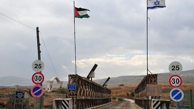 منطقة عبور اللنبي (جسر الملك حسين) بين الأردن وإسرائيل