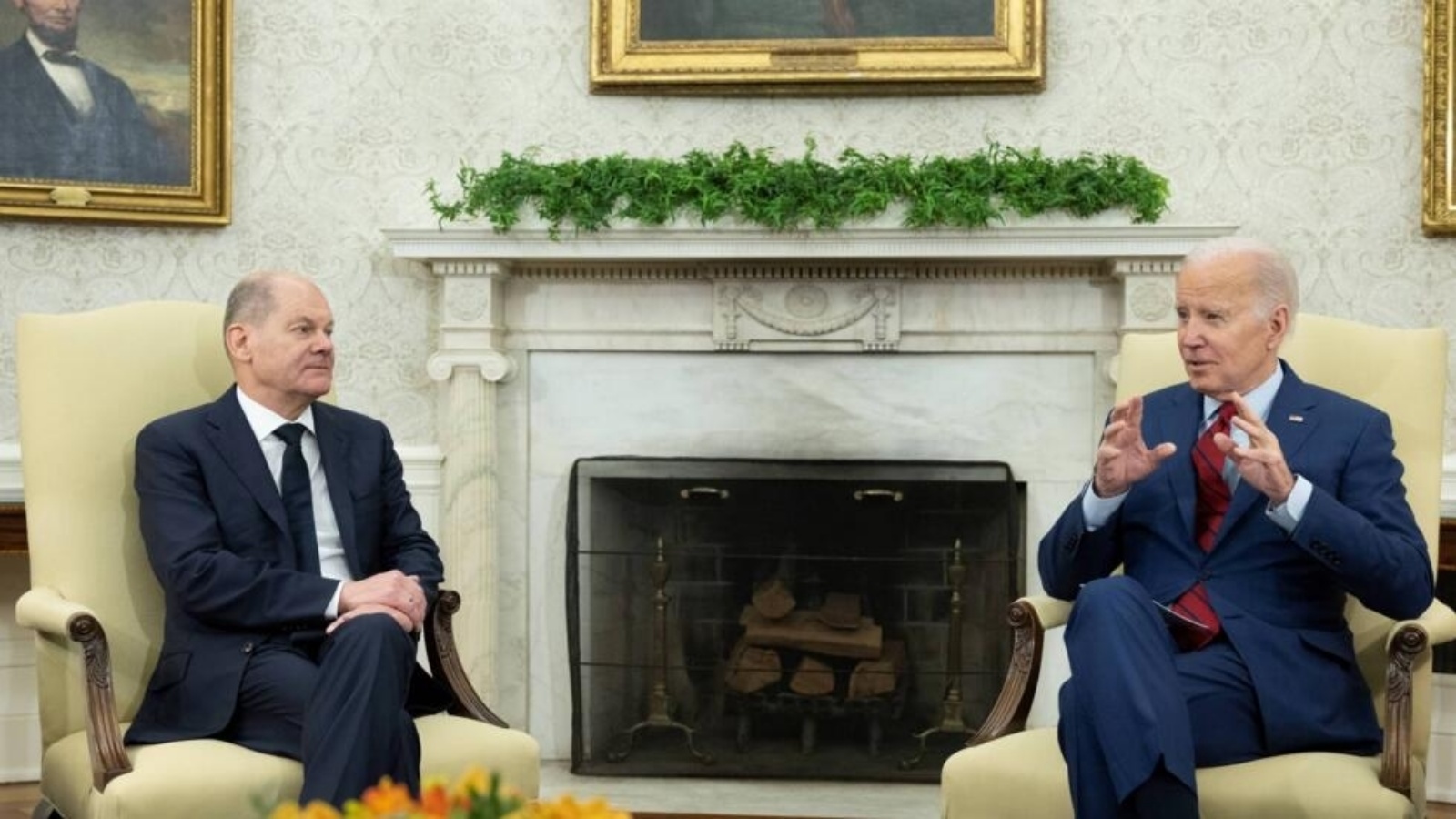 الرئيس الأميركي جو بايدن مع المستشار الألماني أولاف شولتس في البيت الأبيض بتاريخ 3 آذار/مارس 2023 الرئيس الأميركي جو بايدن مع المستشار الألماني أولاف شولتس في البيت الأبيض بتاريخ 3 آذار (مارس) 2023 