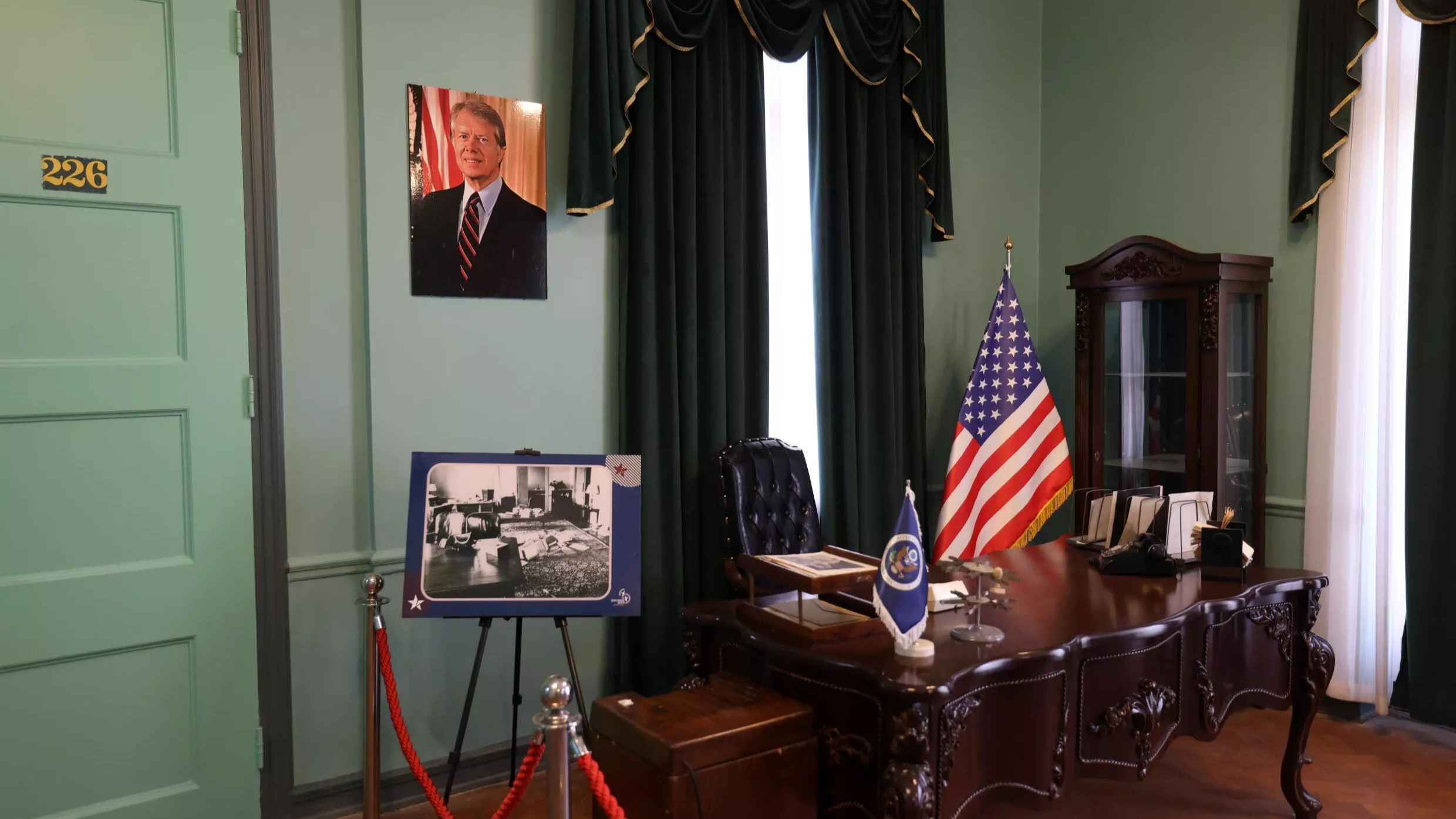 تم الحفاظ على أجزاء من السفارة الأميركية السابقة في طهران كما كانت في نوفمبر 1979