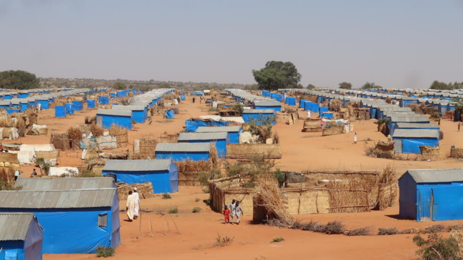 منظر عام لمخيم أورانغ للاجئين في أدري في تشاد في 7 كانون الأول (ديسمبر) 2023 حيث يعيش لاجئون فارون من الحرب في السودان 