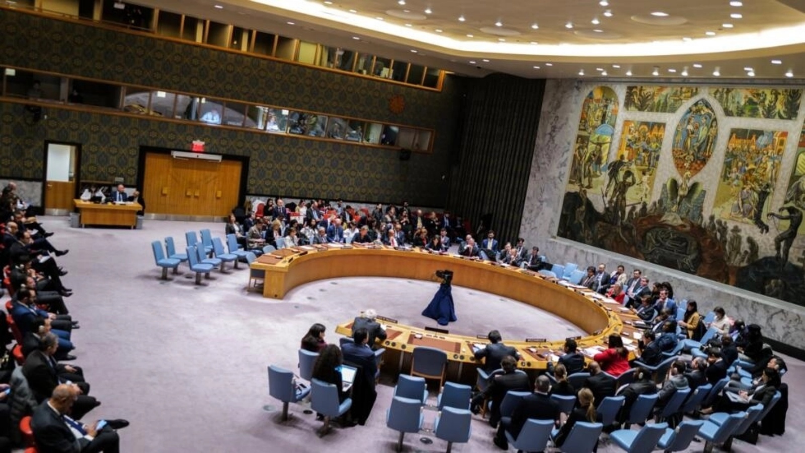 مجلس الأمن الدولي بعد التصويت على مشروع قرار يدعو لوقف إطلاق النار في غزة في مقر الأمم المتحدة في نيويورك في 8 كانون الأول (ديسمبر) 2023 