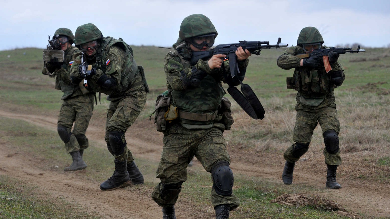 تدريبات روسية عسكرية على الحدود مع أوكرانيا 