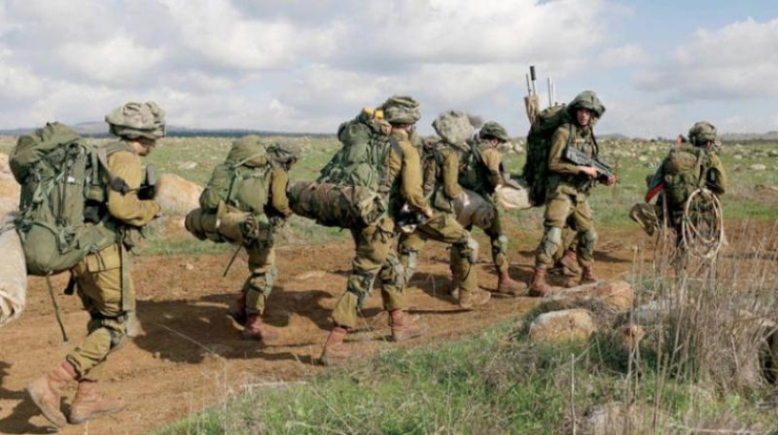 من مناورات للجيش الإسرائيلي في منطقة الشمال