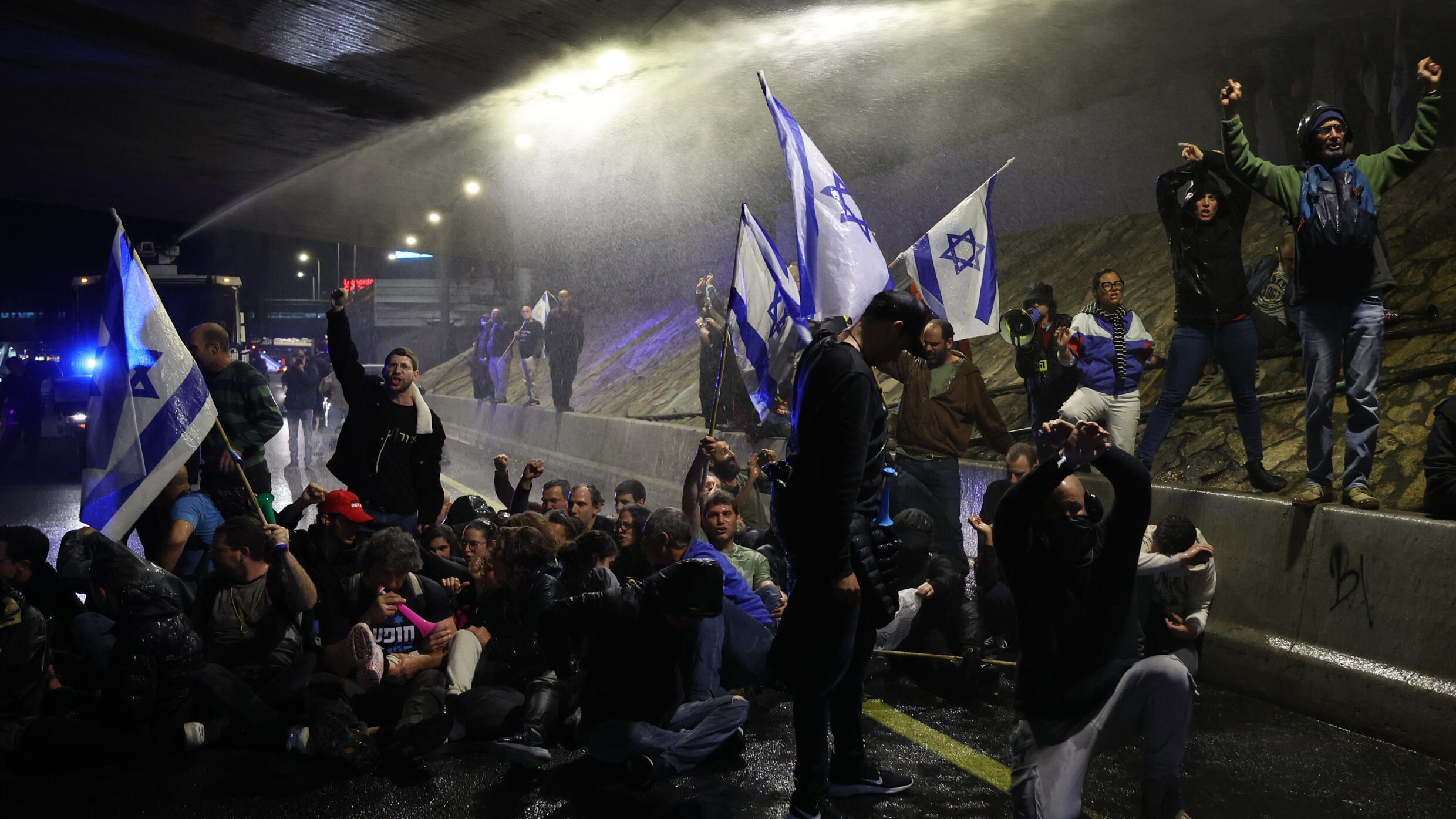 احتجاجات في تل أبيب للمطالبة بصفقة واضحة لتبادل الأسرى