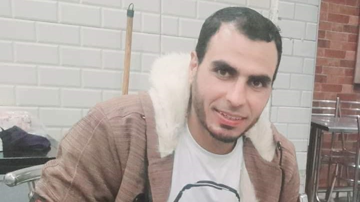 الشاب المصري اسماعيل الخطيب الذي أنهى حياته شنقاً دون الكشف عن الدوافع
