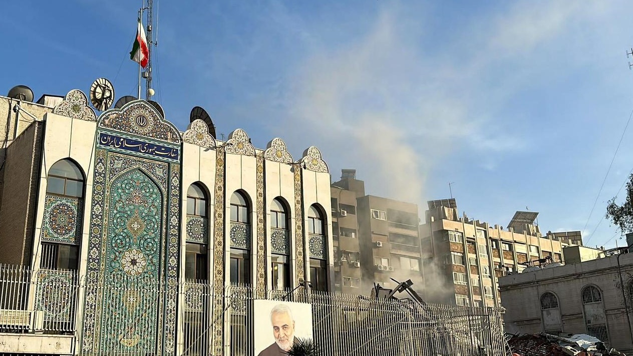 اسرائيل استهدفت القنصلية الإيرانية في دمشق