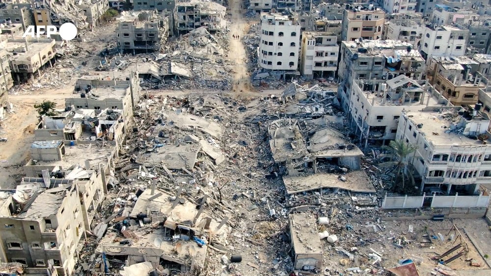 صورة جوية تظهر حجم الدمار في بيت لاهيا بعد القصف الإسرائيلي في 26 كانون الأول (ديسمبر)