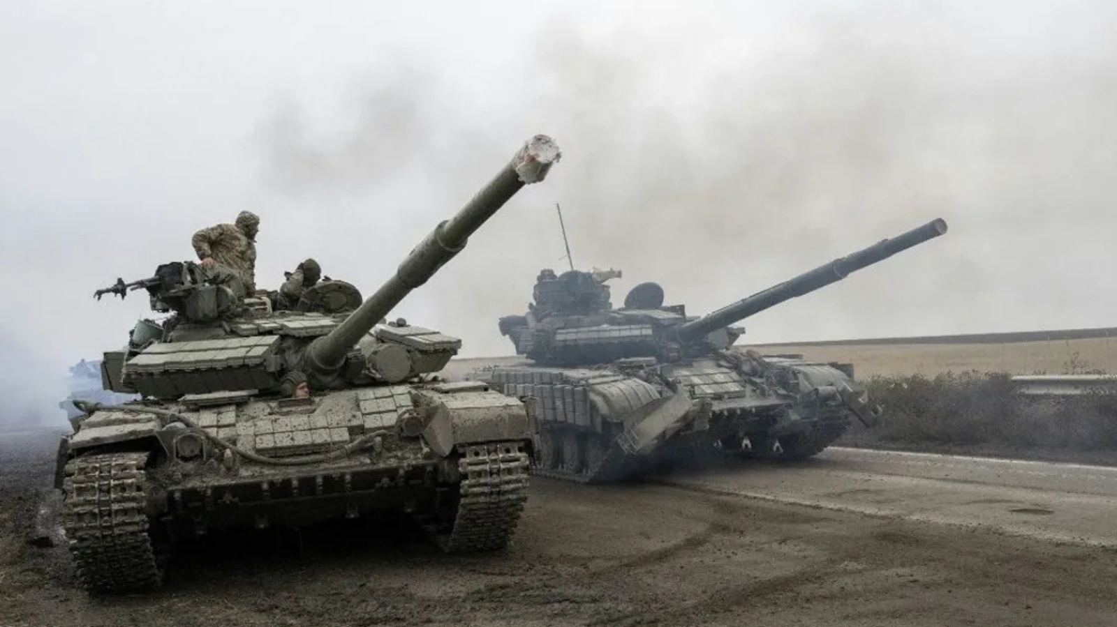 دبابات أوكرانية في محيط خيرسون (أرشيفية)