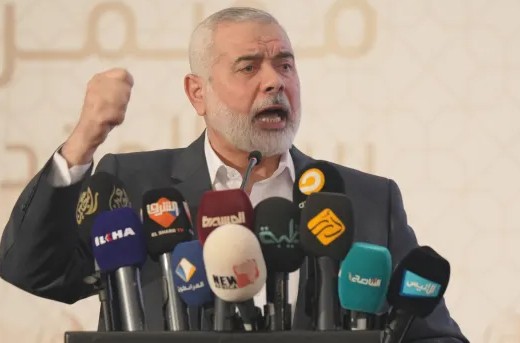 زعيم حركة حماس في المنفى في قطر اسماعيل هنية 