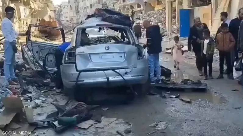 السيارة التي تم قصفها من جانب اسرائيل