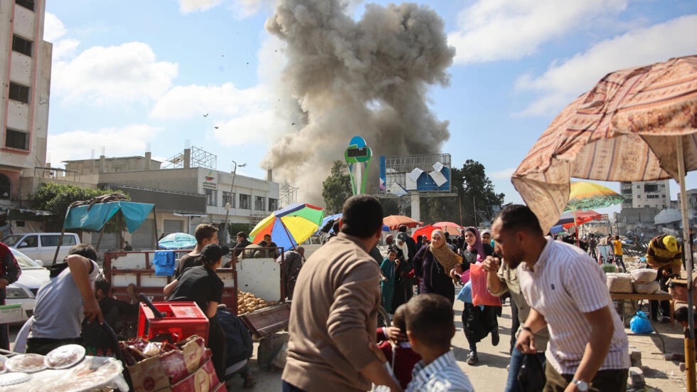 غزة ما زالت تتعرض لضربات إسرائيلية، مع تعثر مفاوضات القاهرة لوقف النار