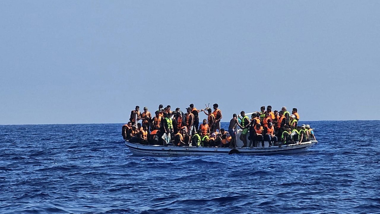 قوارب الهجرة تحمل السوريين من لبنان إلى قبرص