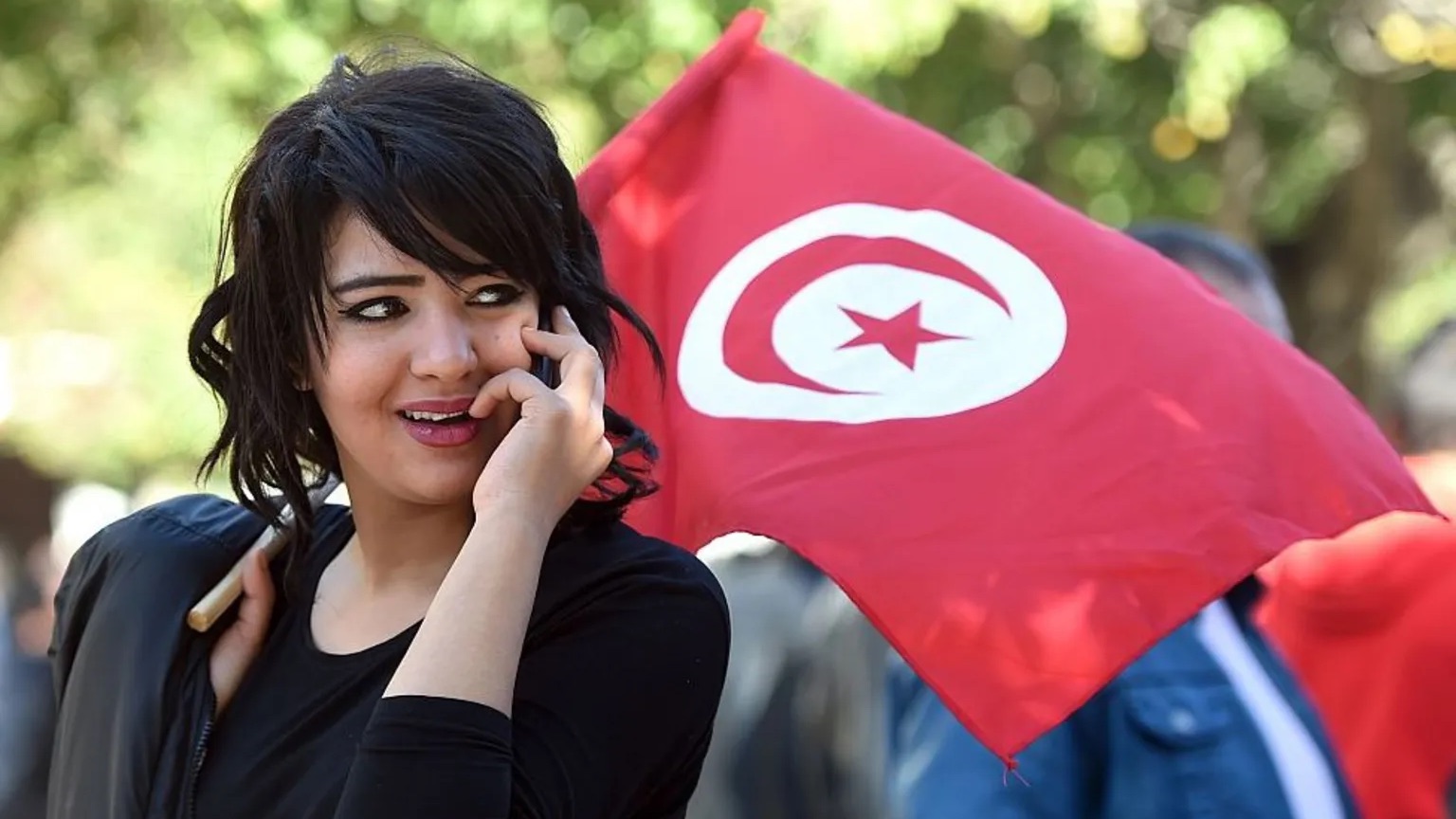 خاضت تونس على امتداد عقود معارك ضارية مع التيارات الايديولوجية والأحزاب الإسلامية لترسيخ حقوق المرأة وتدعيمها