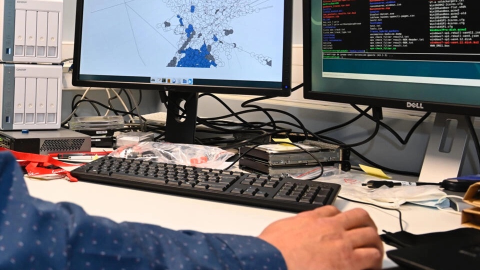 أوقف أربعة أشخاص وعطل أكثر من مئة خادوم خلال عملية ليوروبول ضد البرمجيات الخبيثة التي تلعب دورا رئيسيا في برمجيات الفدية